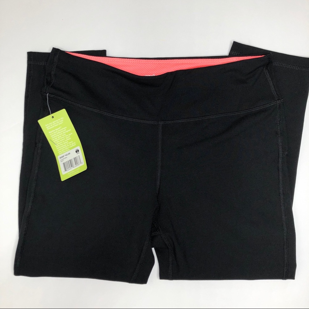 Marika Sport Soft Black Capri Pants